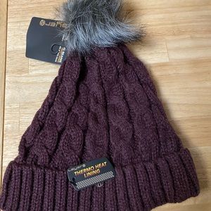Winter insulated hat